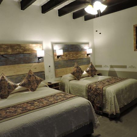 Casa Colibri Hotel ซานมิเกล เด อาเญนเด ภายนอก รูปภาพ